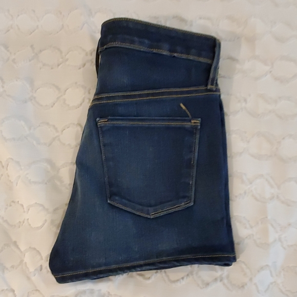 MOSSIMO high rise shorts 4/27 - Picture 8 of 8